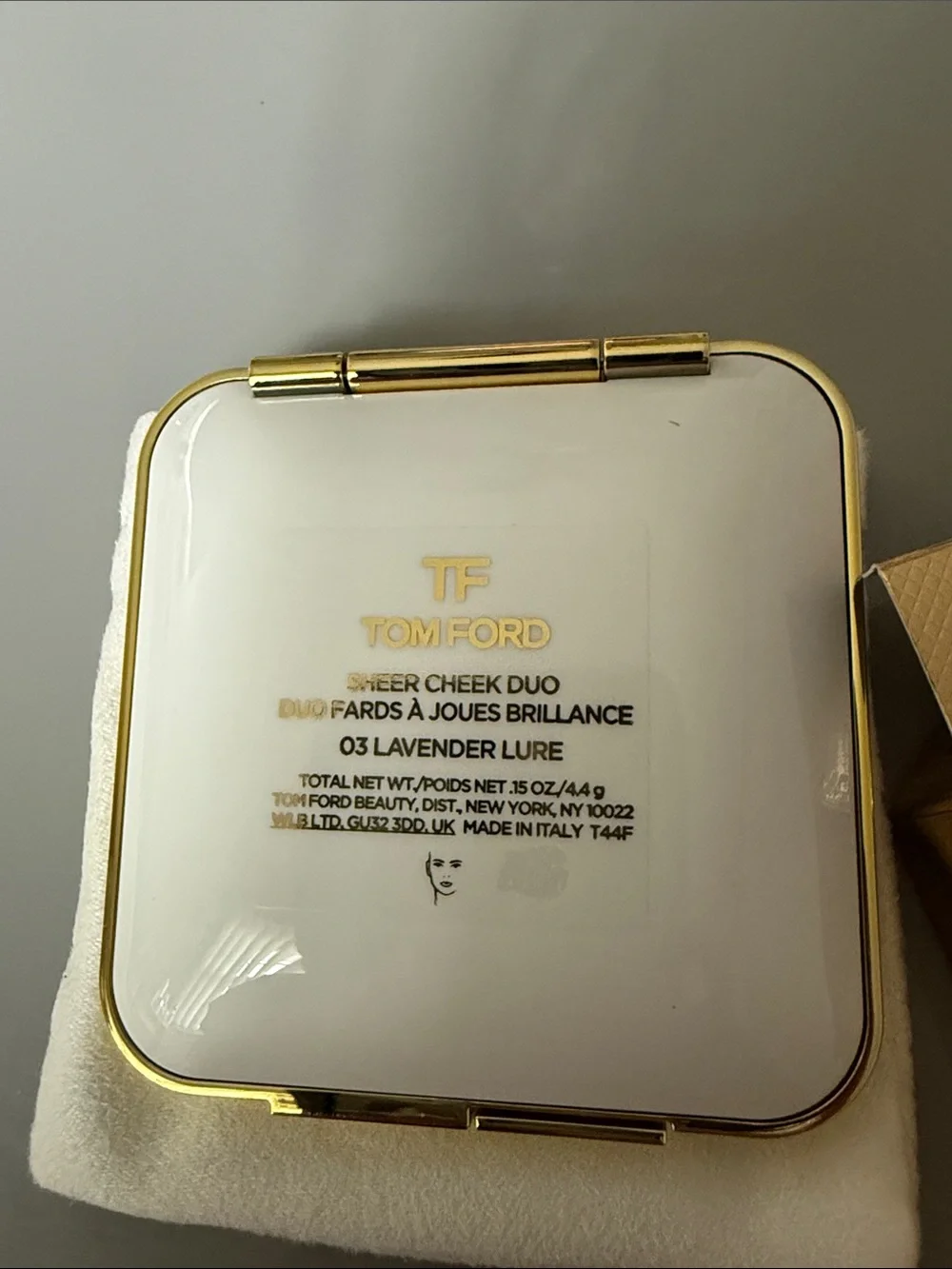 Tom Ford Duo Blush Compact in Coral Pink and Rose